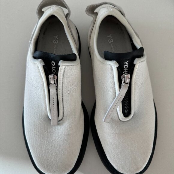 Y-3 Black and White Low Profile Sneakers Size US 6.5 / Womens US 7/5 - Picture 3 of 5